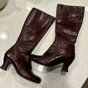 Miz Mooz deep brown vintage victorian style Avril boots 6.5